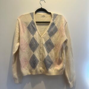 Brandy Melville Cream Argyle V-Neck Cardigan with Gray & Pale Pink